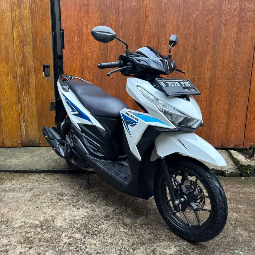 VARIO 125 LED 2015 MULUS SURAT LENGKAP TINGGAL GASS AJA