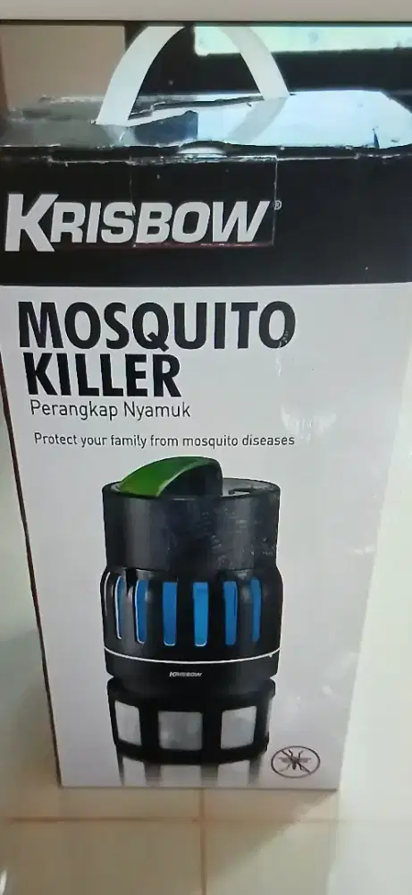 Perangkap nyamuk elektrik