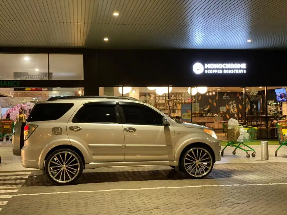 Toyota Rush 2012 Bensin