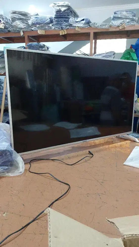 TV Panasonic 49
