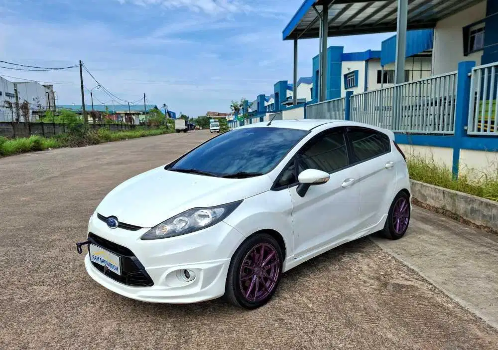 FORD FIESTA 1.6 S AT 2013