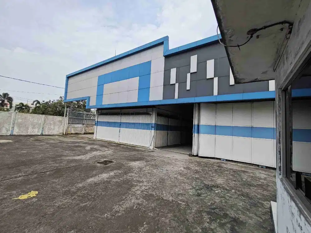 DIJUAL GUDANG SIAP PAKAI LOKASI STRATEGIS DI JALUR DUA