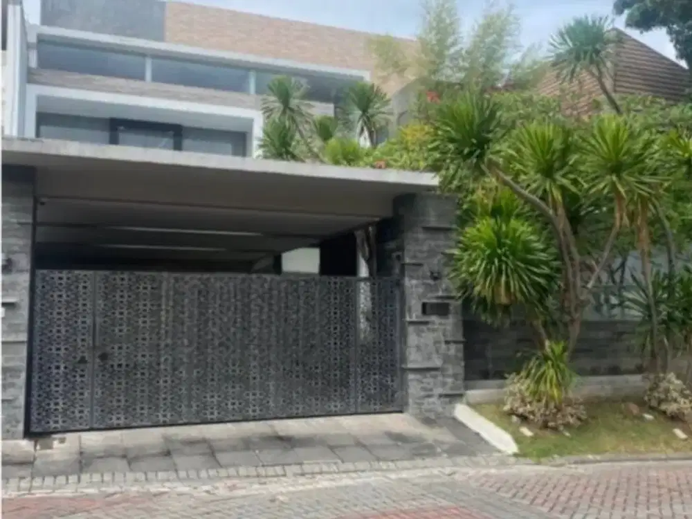 Mewah Ada Pool Graha Family Dekat Expat Bangunan 900m2
