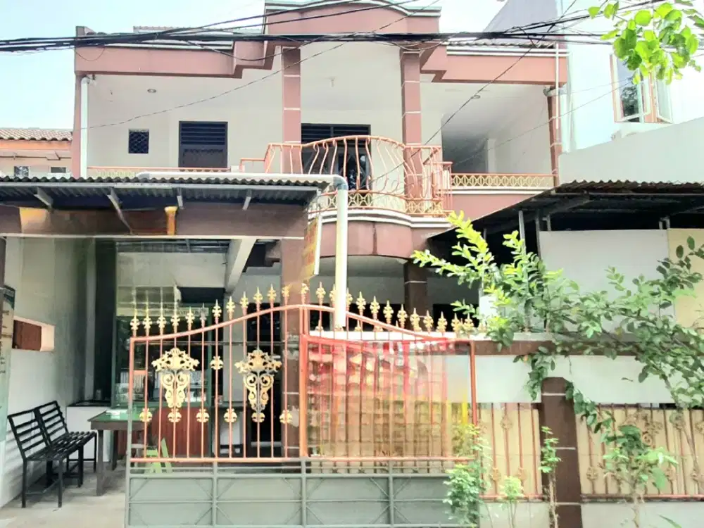 Rumah Banyo Raya, Bcs, Kelapa Gading Luas 6x25m2