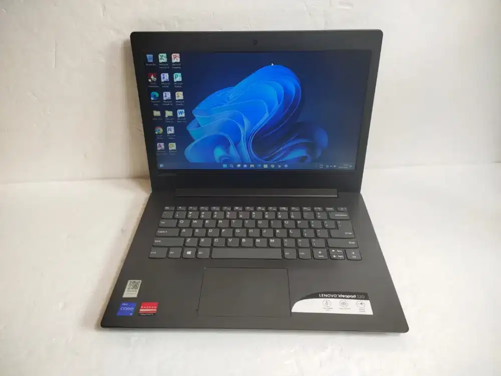 A938 Laptop ideapad 330-14IKB Ram 4gb SSD 512gb core i7 gen8 DoubleVGA