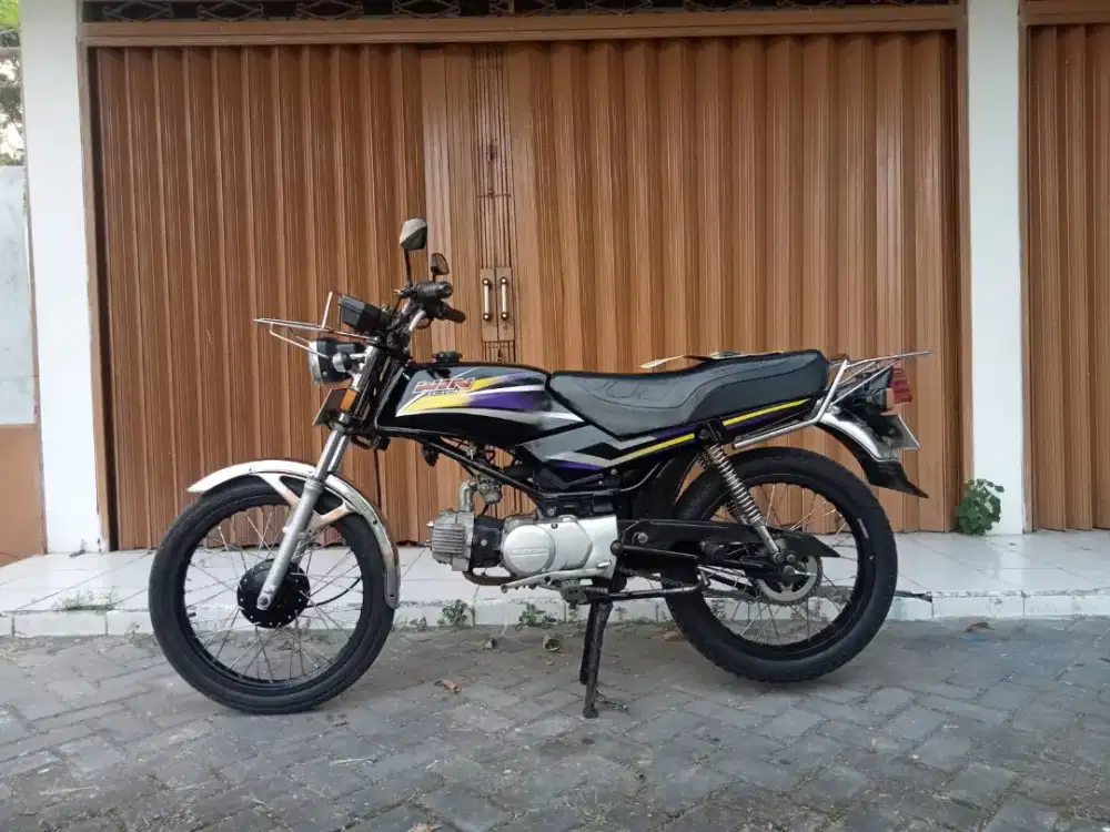 WIN 100 2001 AD Solo