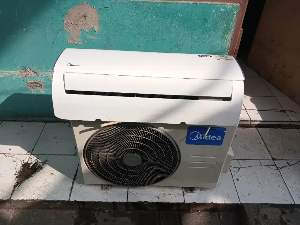 AC split merek media