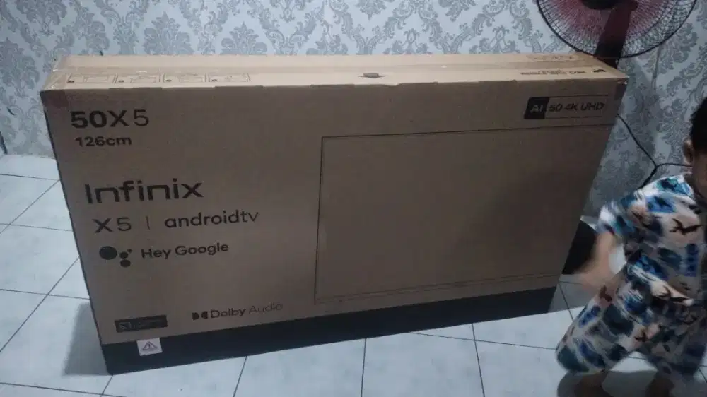 TV INFINIX UHD 4K 50INC