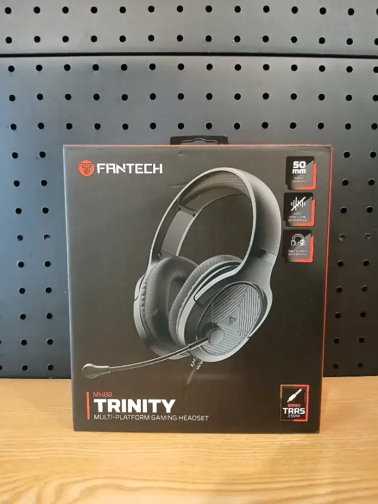 FANTECH TRINITY MH88 MULTI-PLATFORM Gaming Headset