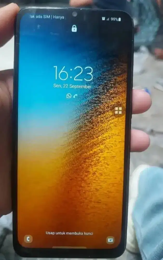 JUAL HP SAMSUNG A30S 4/64