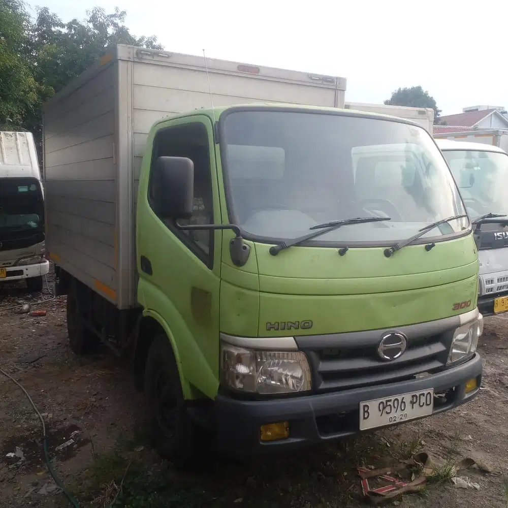 Hino Dutro Engkel Tahun 2019