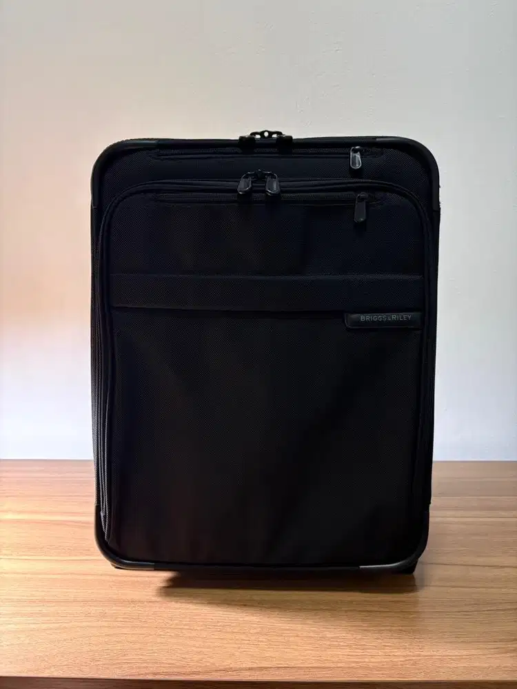 Koper Pilot Briggs & Riley Baseline Global 18 Inch 2-Wheel