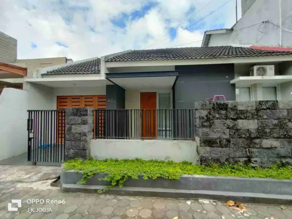 rumah furnish dlm perumahan dekat xt square