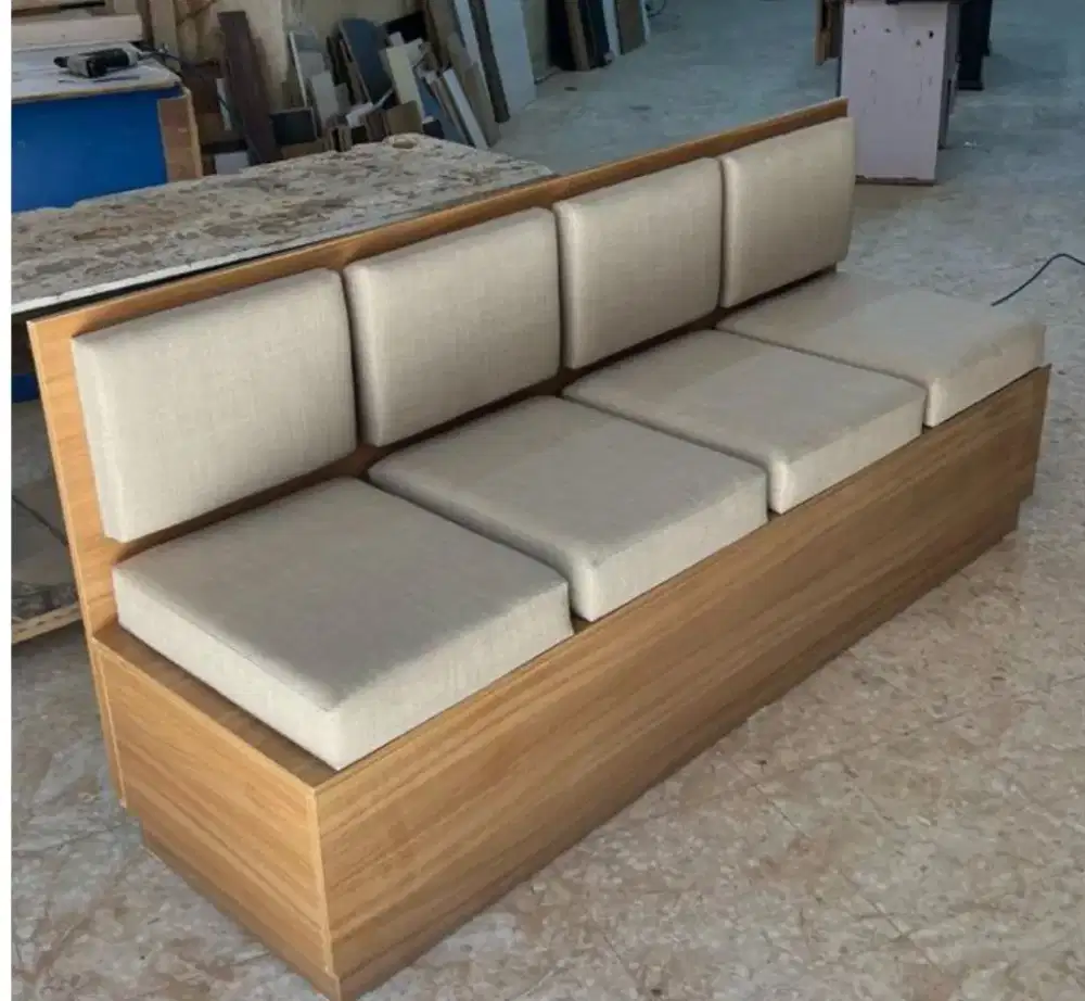 Sofa kafe minimalis