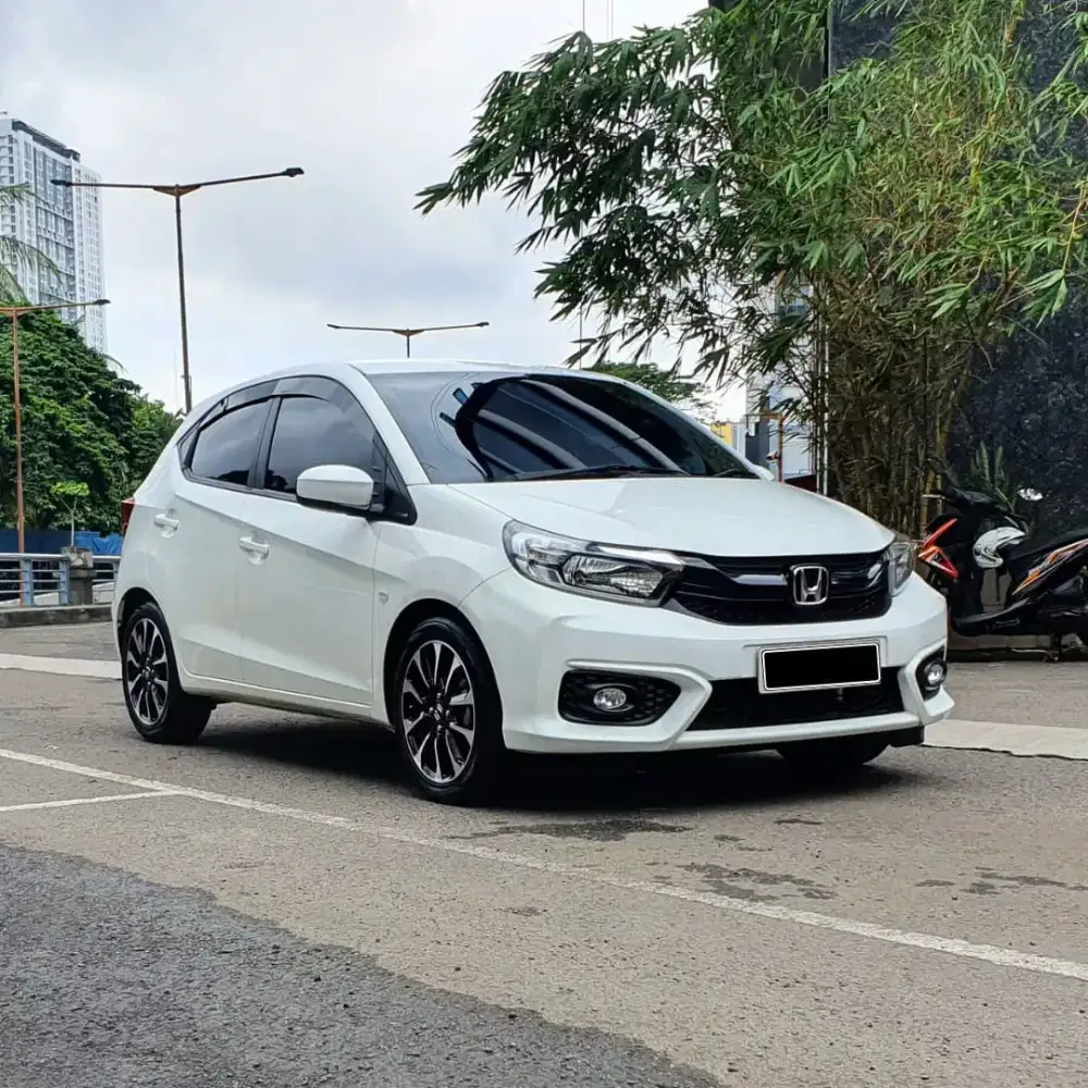 ‼️DP 15 JT‼️HONDA BRIO E 1.2 CVT MOBIL TERAWAT & SIAP PAKAI.