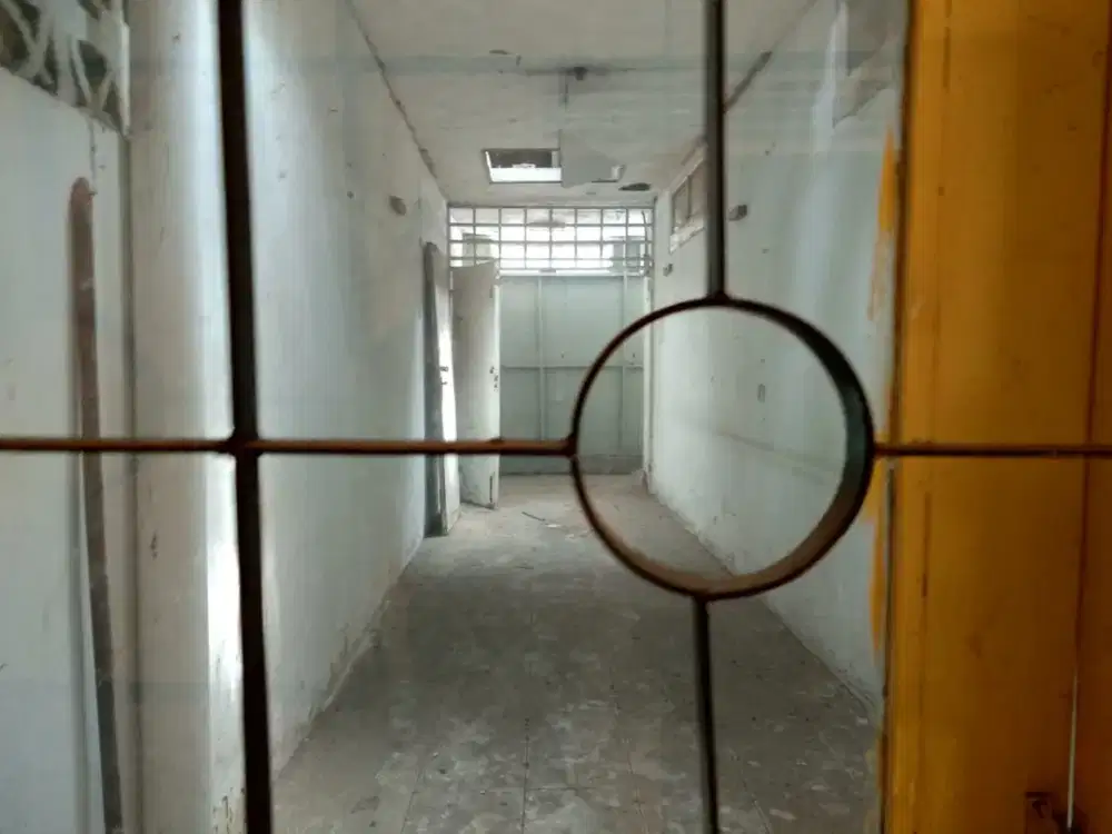 DIJUAL RUMAH TUA JALA NILEM BANDUNG