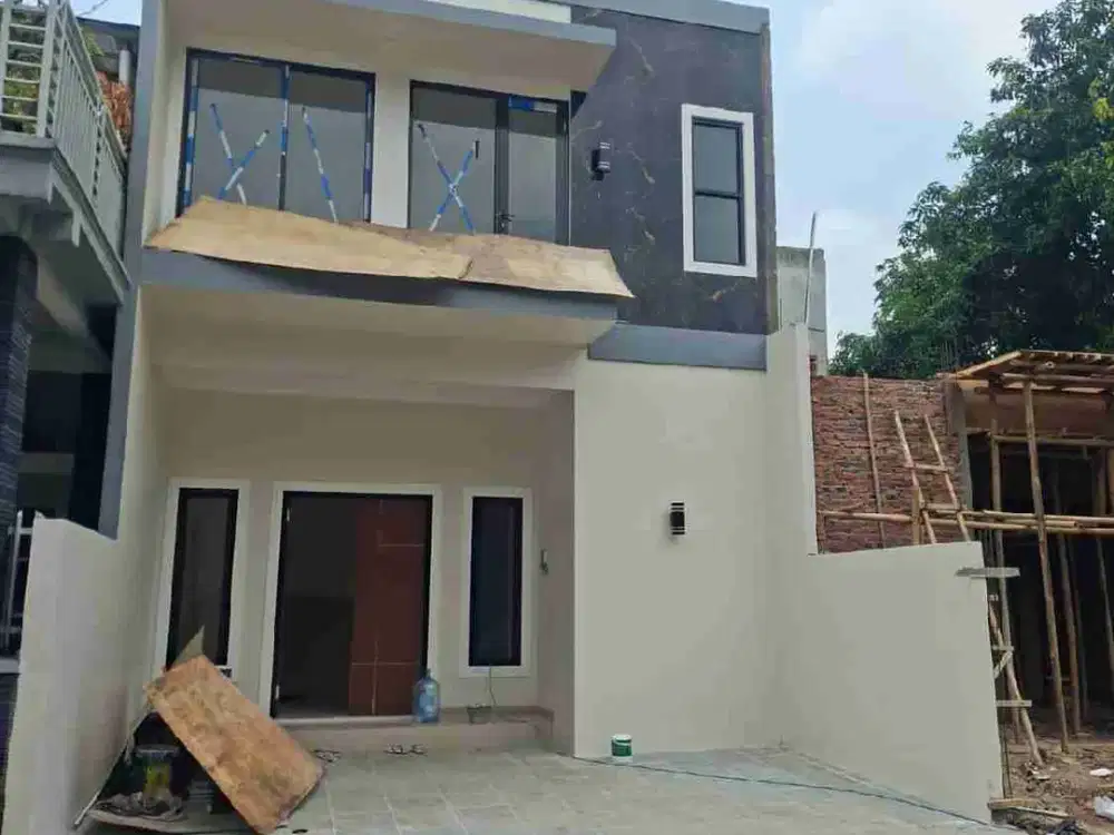 Dijual rumah baru 2 Lantai bundaran 2 Citra raya tangeran