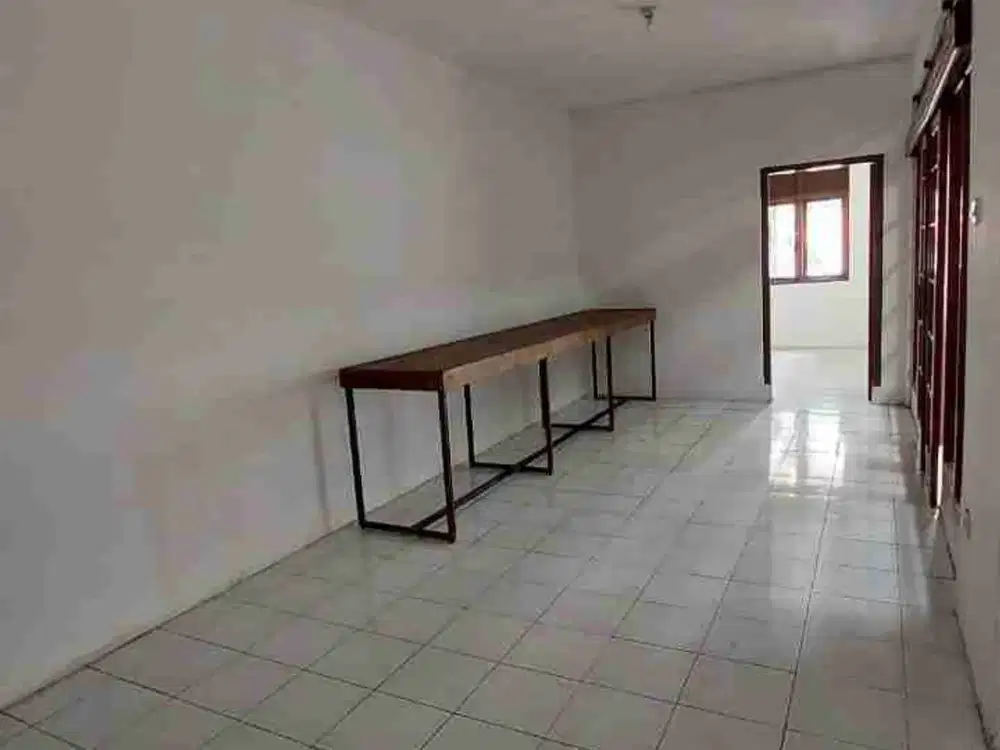 Disewakan Ruang Usaha di Area Lodaya