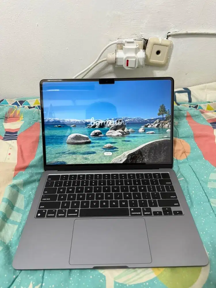 Macbook Air M3 16 gb 512 gb ibox