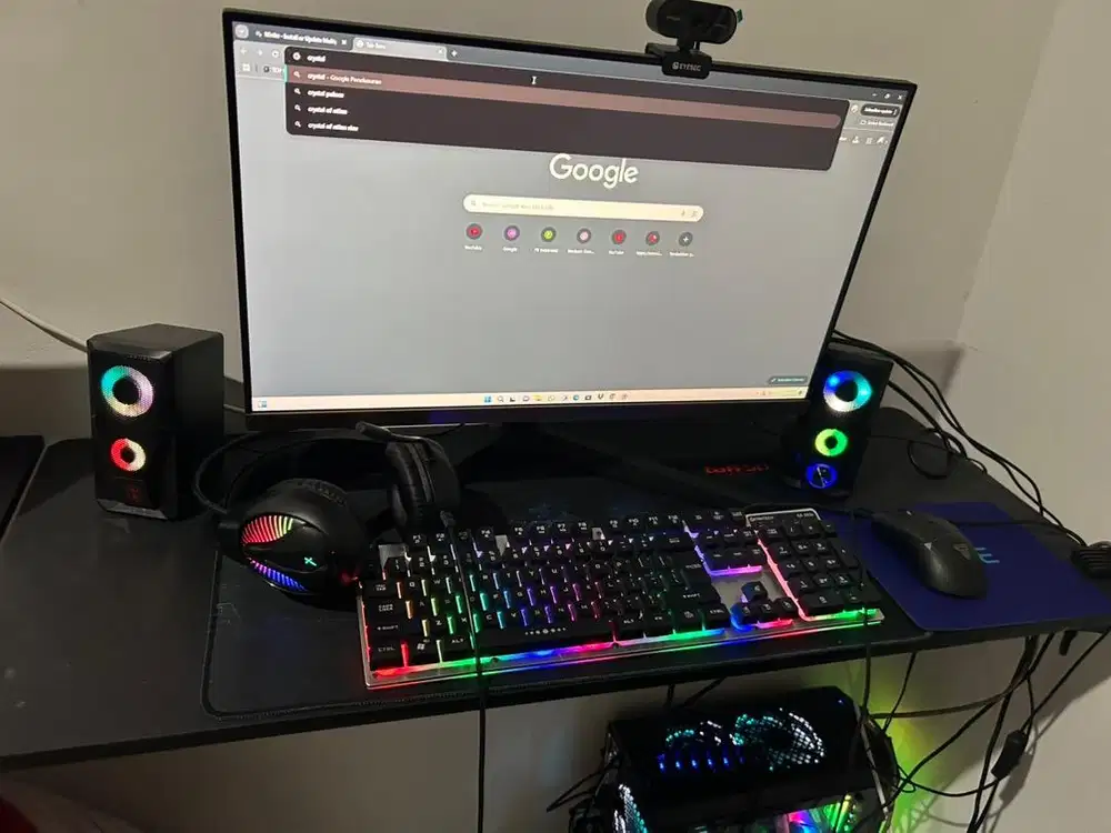 Set PC Komputer LED Monitor