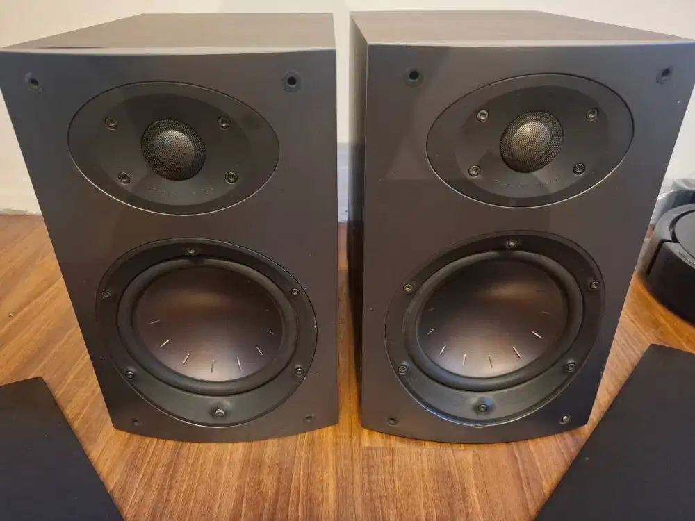 Speaker Bookshelf Mordaunt Short AVIANO 2