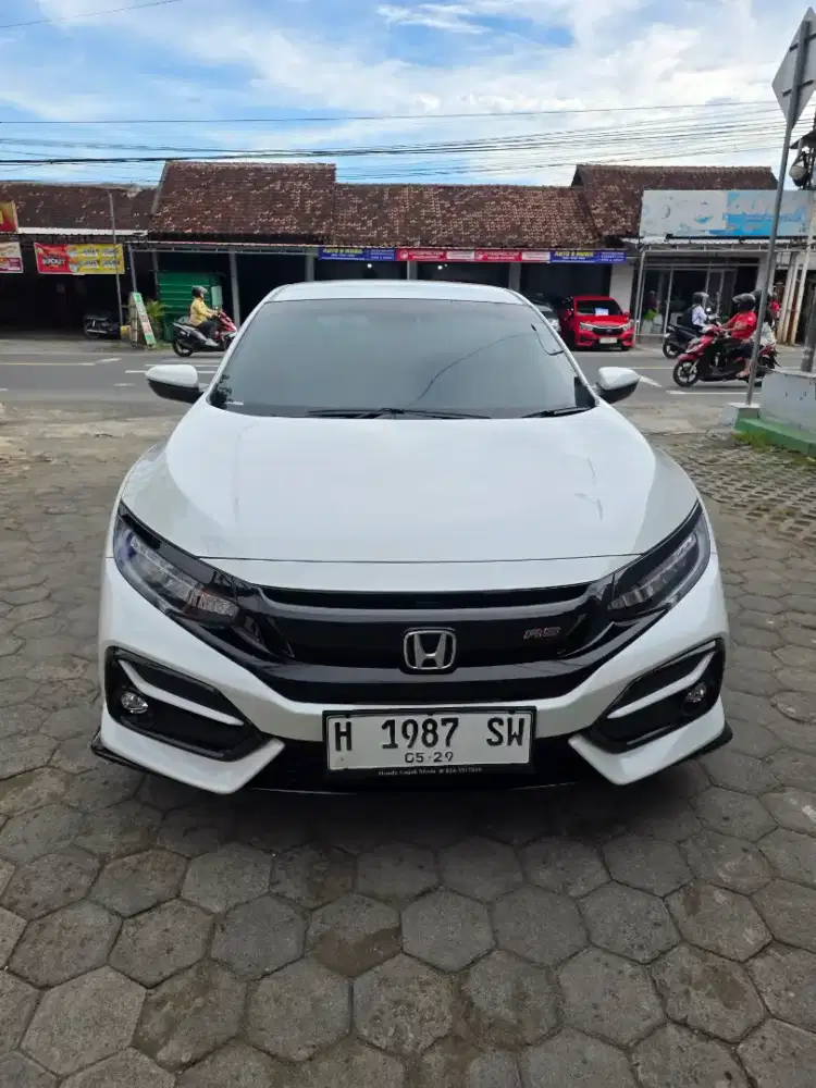Civic turbo hatchback rs matic tahun 2021