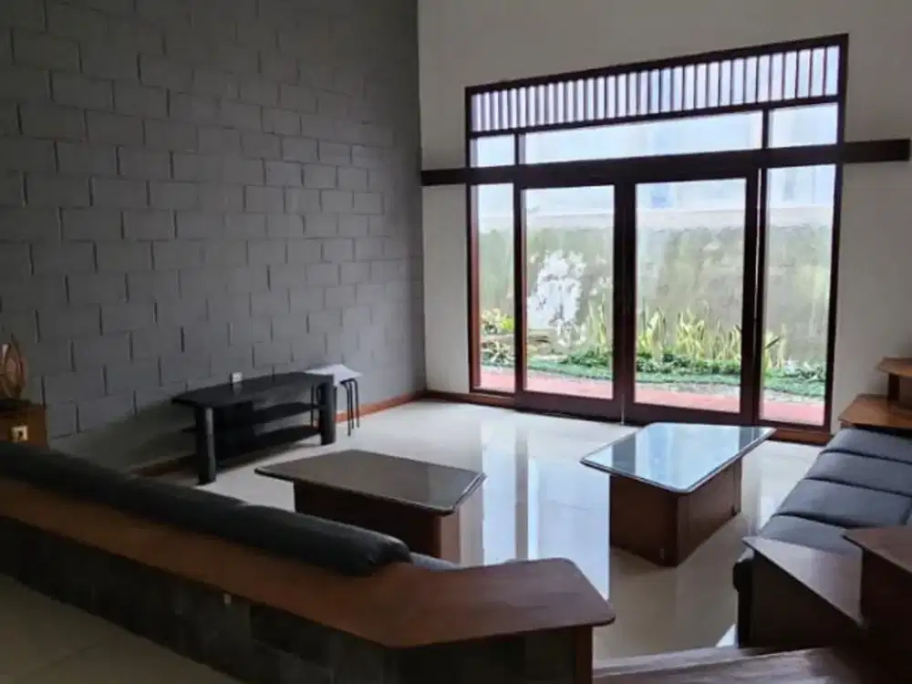 Rumah Nyaman Strategis di Jl. Setra Jaya