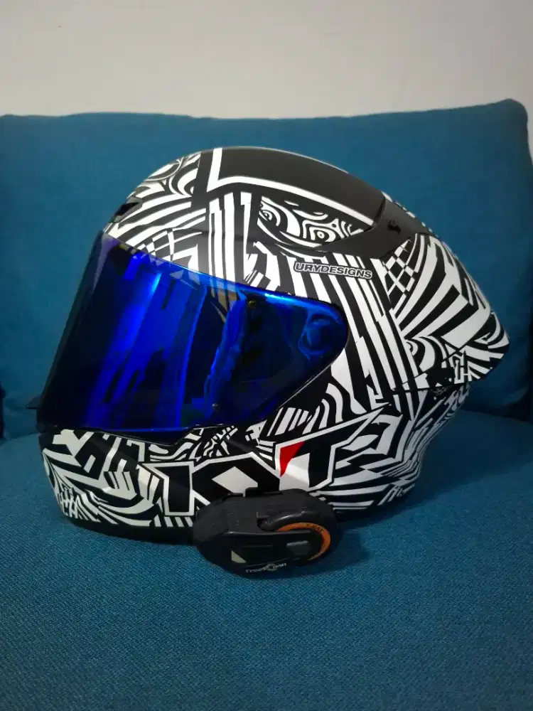 Helm KYT TT Course Espargaro Winter Test 2020