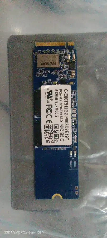 SSD 512GB NVMe PCIe Gen4 (Toshiba)