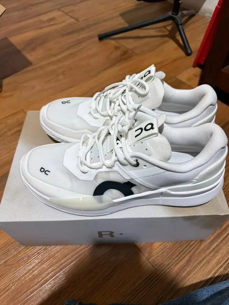 ON ROGER PRO 2 (BARU SEKALI PAKAI)