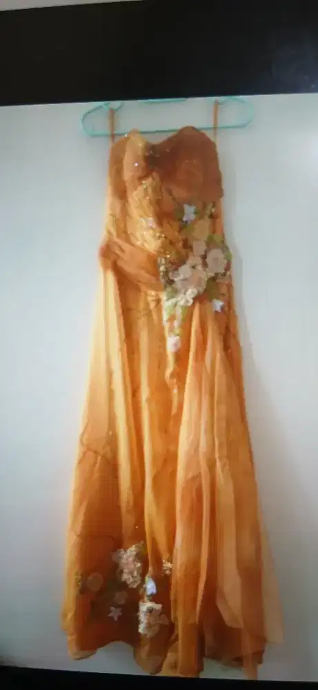 Gaun pesta bb 45-50 kg