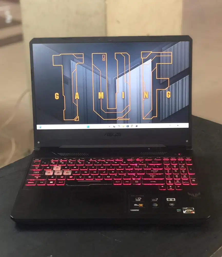Asus TUF FX505DD Ryzen 5-3550H Ram 8GB SSD 512GB VGA GTX 1050