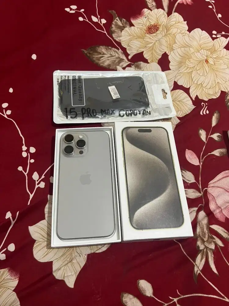 iPhone 15 Pro Max 512 ex Garansi resmi iBox / GDN