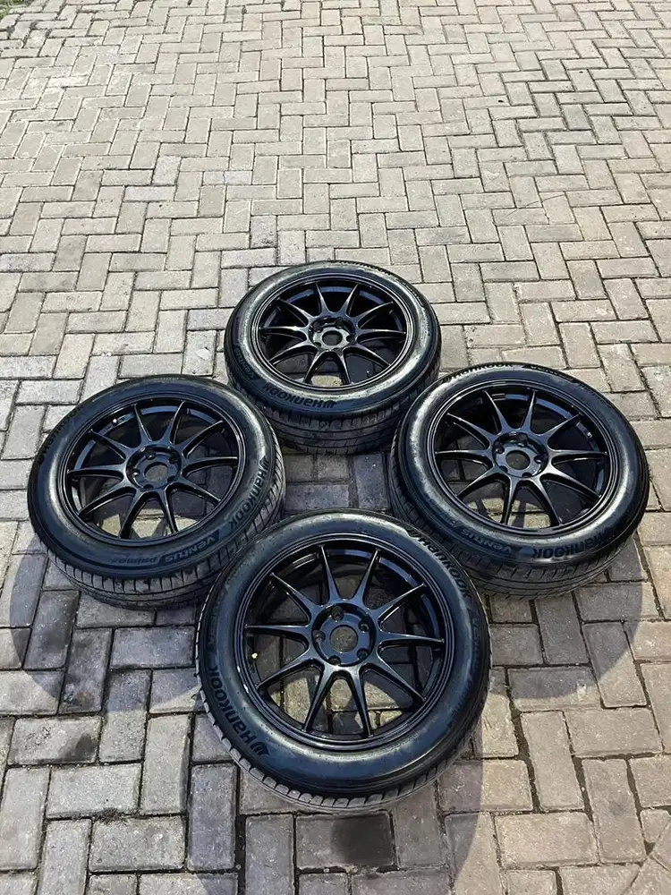 Wedsport r18 ban 225/50-18 like new 90%