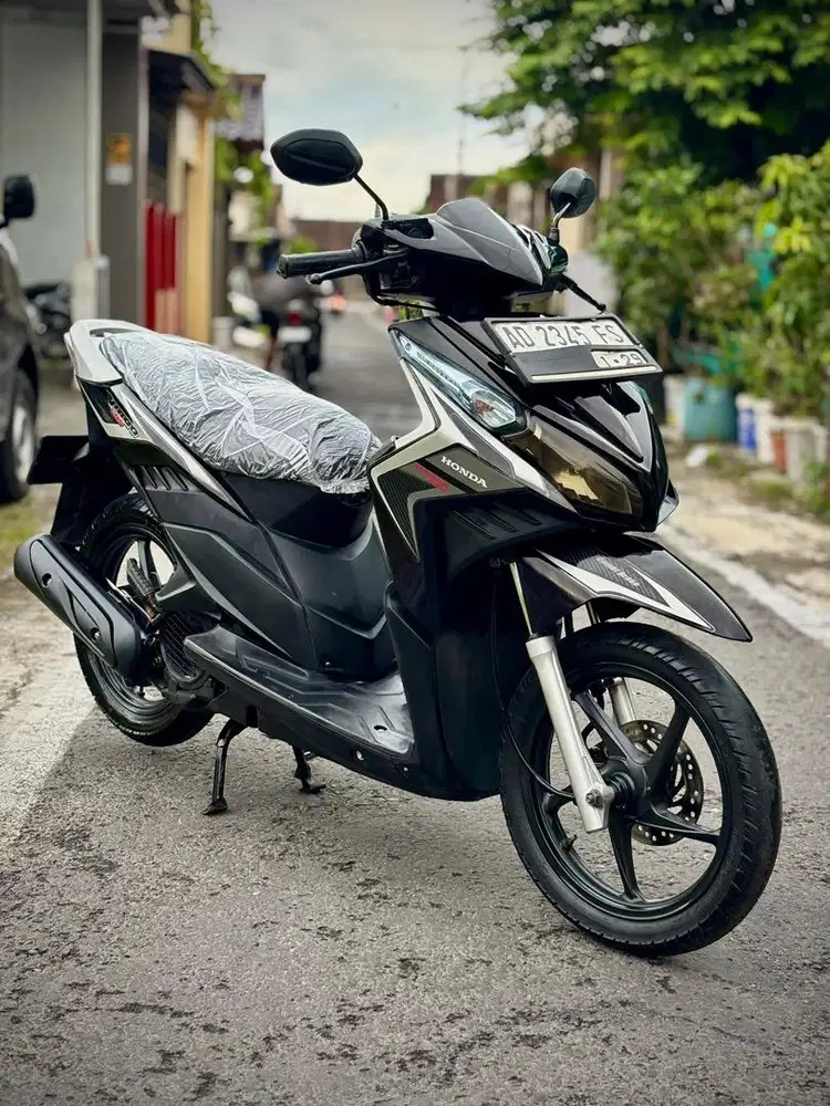 HONDA VARIO TECHNO CBS NOPOL CANTIK