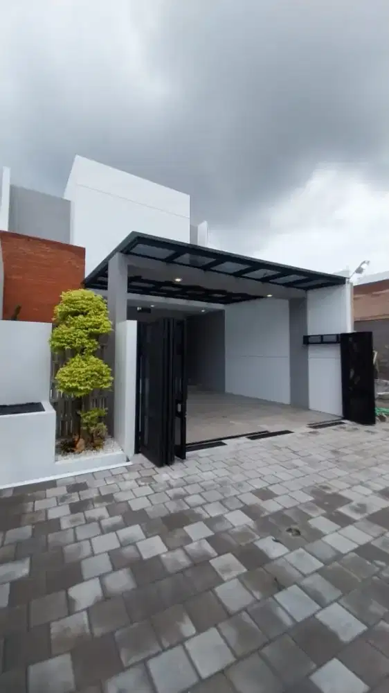 Rumah Gaya Industrial modern dekat UII Area Jakal Km 13 Sleman Dijual