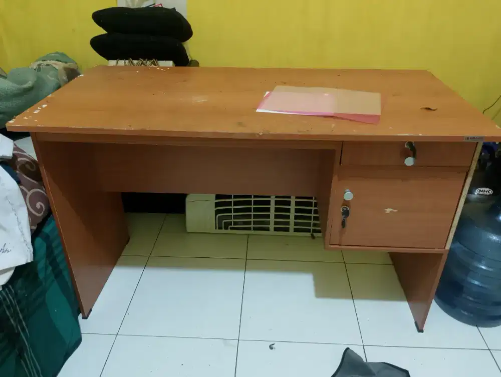 meja belajar meja kantor dll