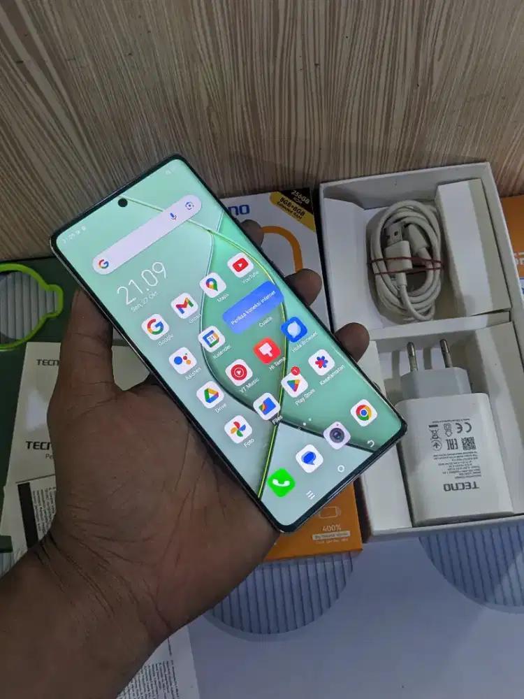 TECHNO 20Pro plus 8/256 fullset Mulus Original