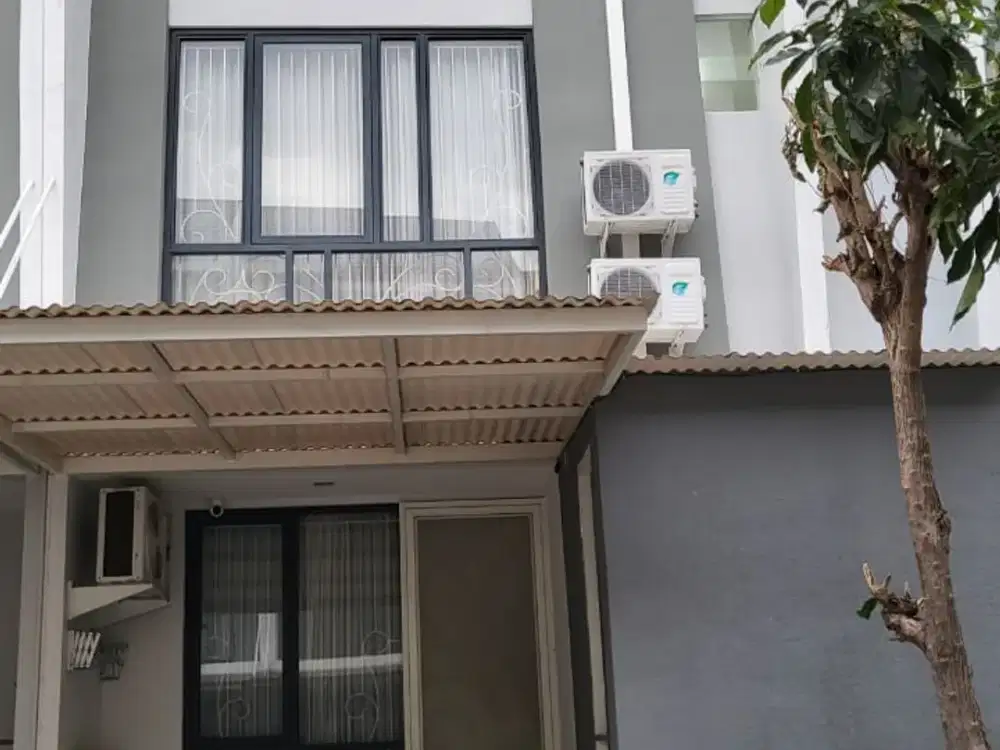 Royal Residence Cluster Serenade 3 Lantai Furnish Jual Cepat Murah