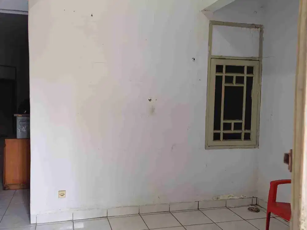 Dijual Cepat Rumah 2 lantai di Taman Surya, Pegadungan