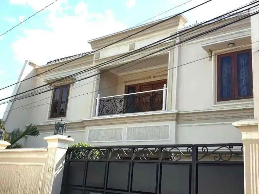 Rumah Mewah di Kota Solo Dekat dengan SMA 7 Solo Letak Strategis