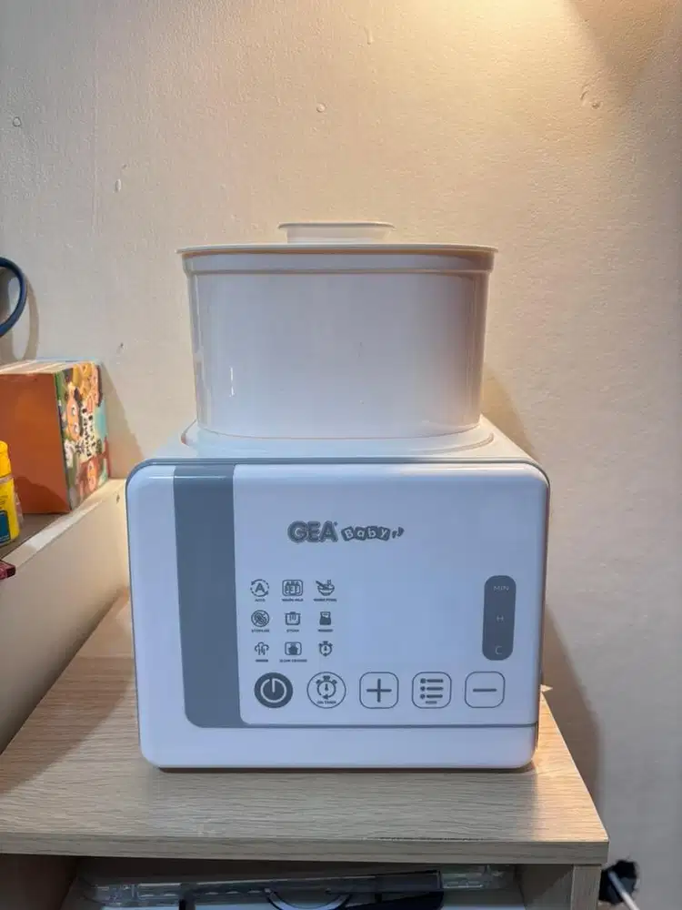 Preloved GEA Baby Multifunction Warmer Sterilizer Dryer slow cooker