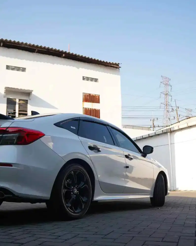 Honda Civic 2024 Bensin