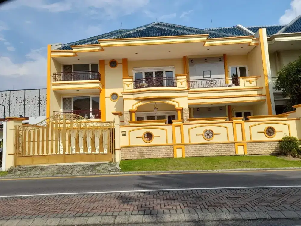 Raya Villa Taman Gapura double way Terawat