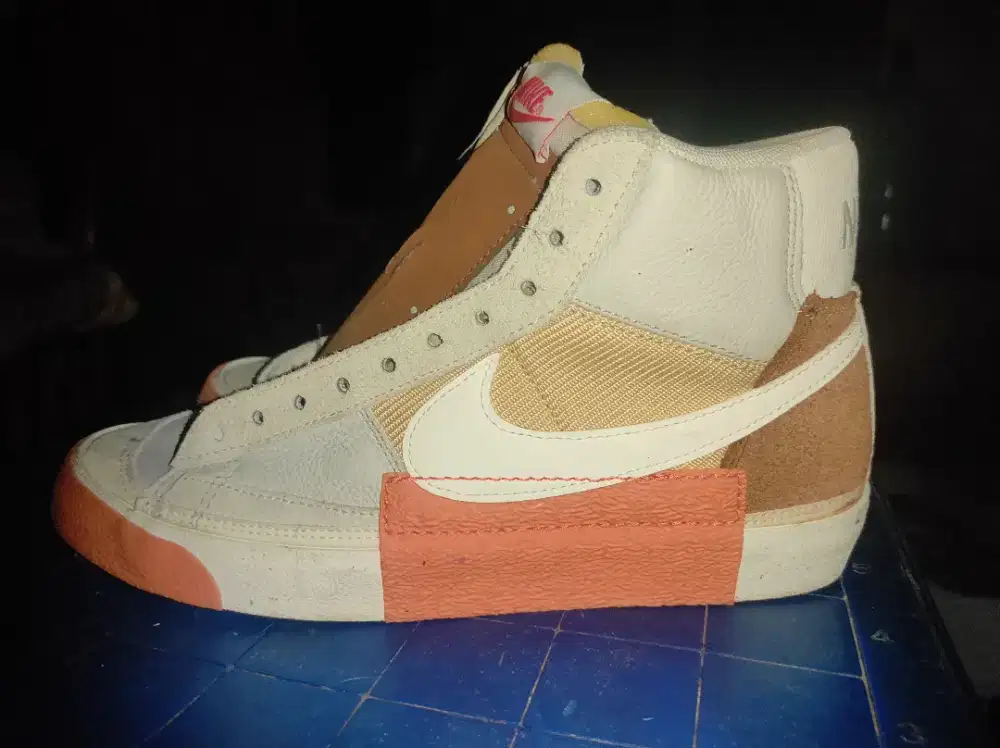 Sepatu Nike blazer mid 77