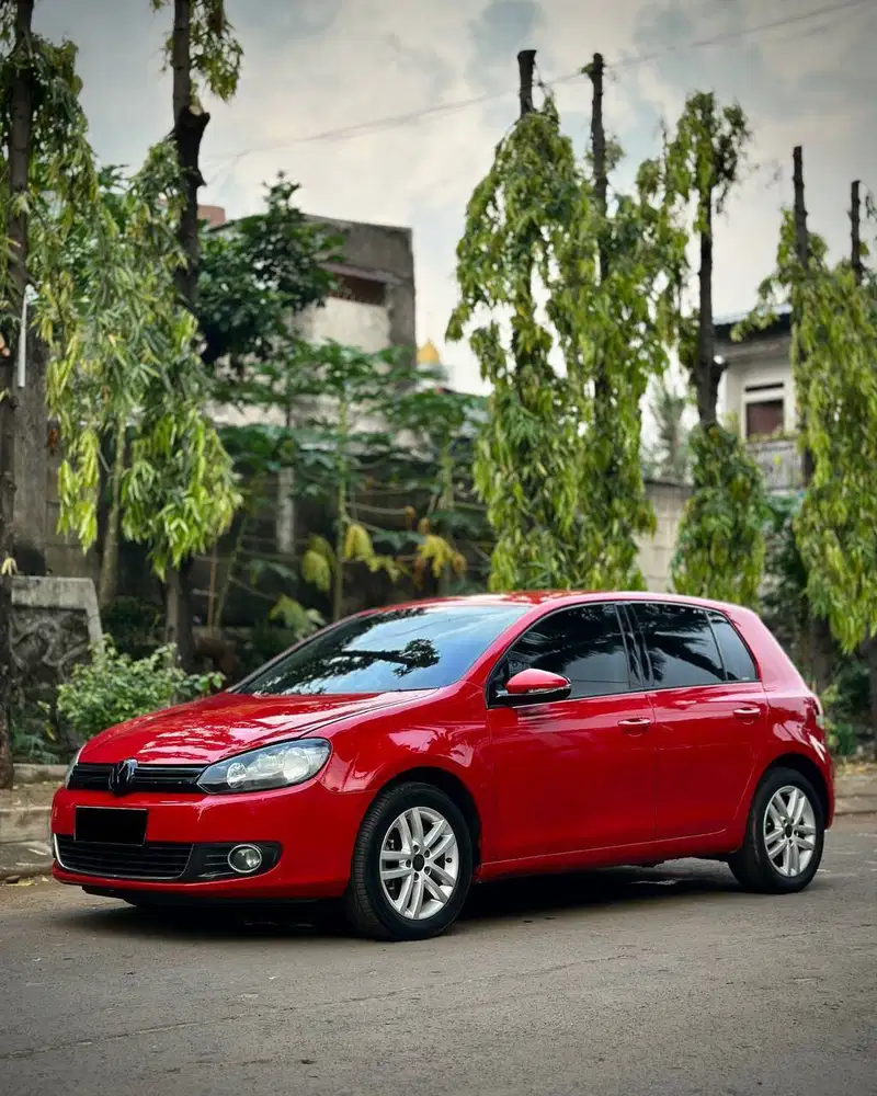 Volkswagen Golf TSI Merah 2012 KM60rb Antik Tdp Murmer Ori Menarik Bu
