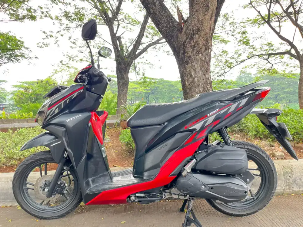 HONDA VARIO KEYLESS TAHUN 2020 SIAP PAKEK PAJAK PANJANG SS LNGKP ASLI