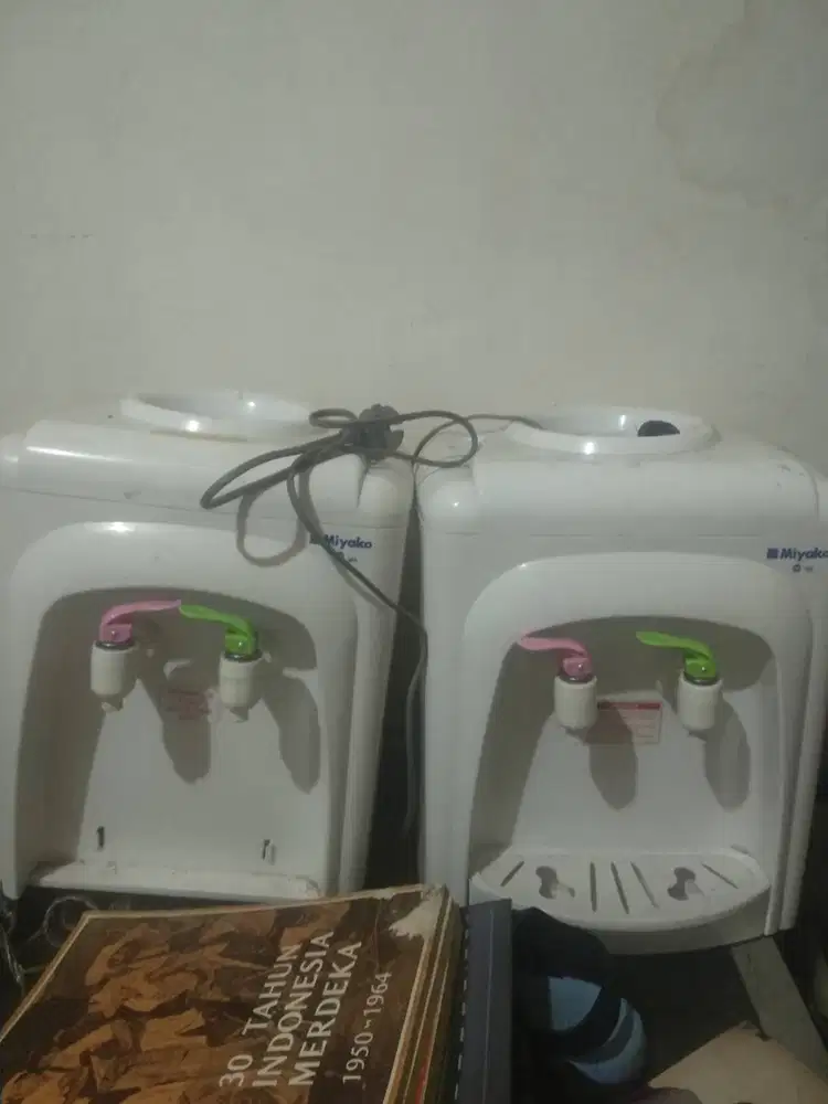 Dispenser Miyako bekas murah