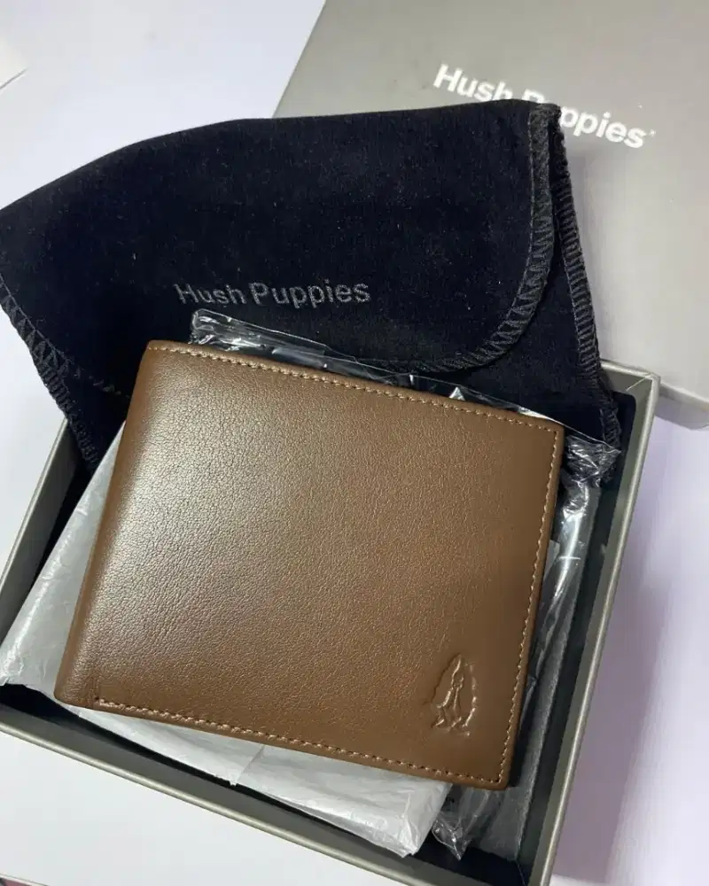 Dompet Original Pria Merek Hush Puppies