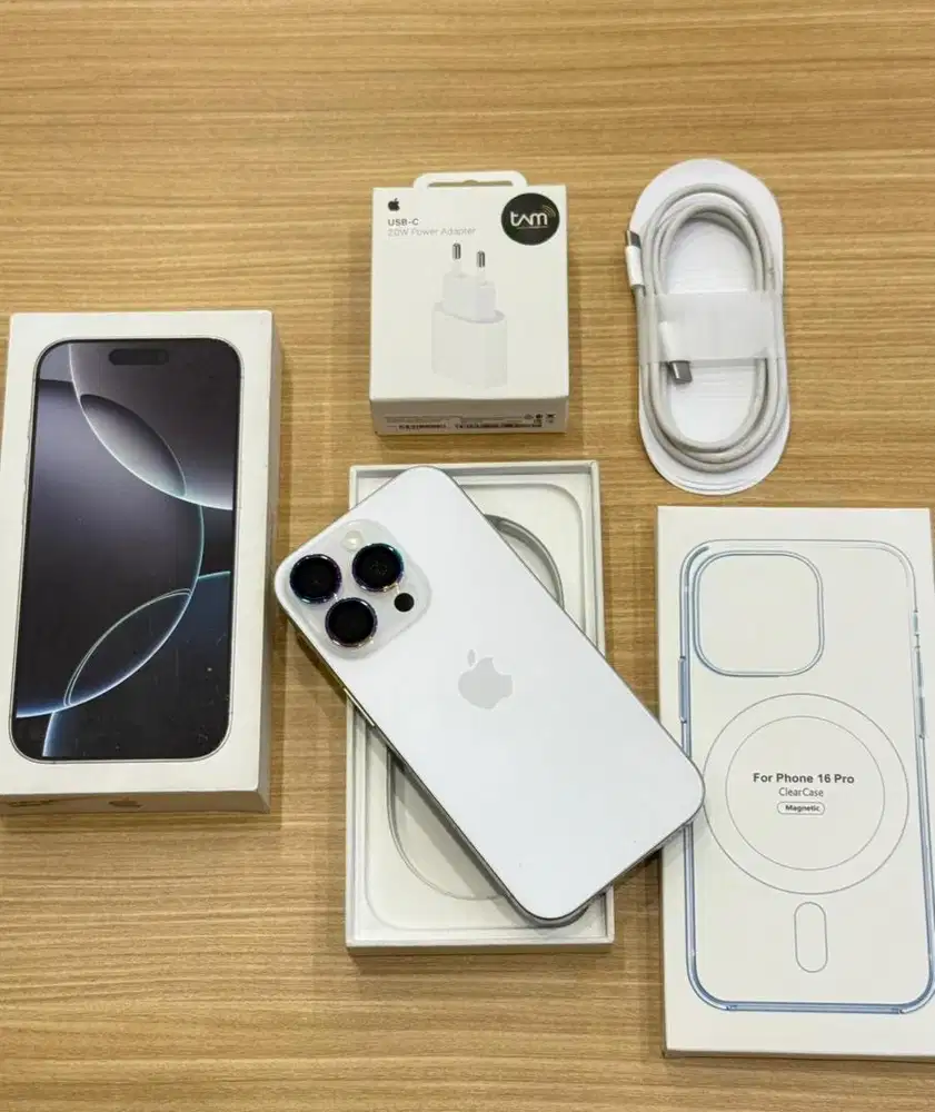 iPhone 16 pro 128Gb White titanium iBox
